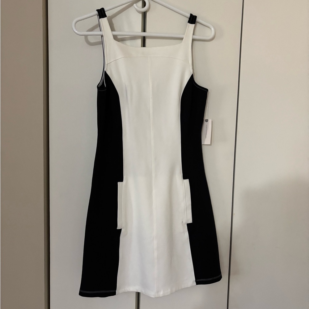 Black and White Square Neck Sheath Cocktail Dress